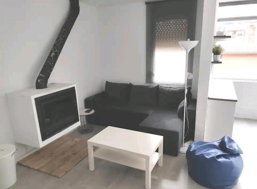 Apartamento En El Pirineo Catalan Sant Jordi de Cercs Bagian luar foto